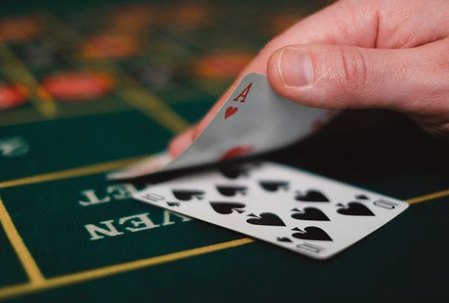 game live dealer QH88